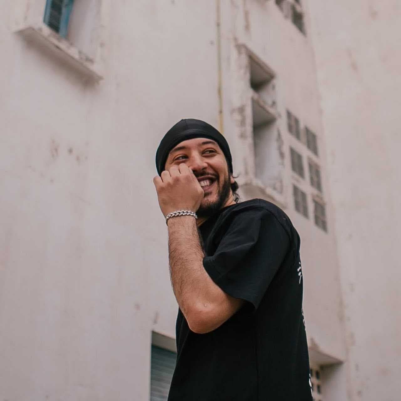 Mizo H - artiste